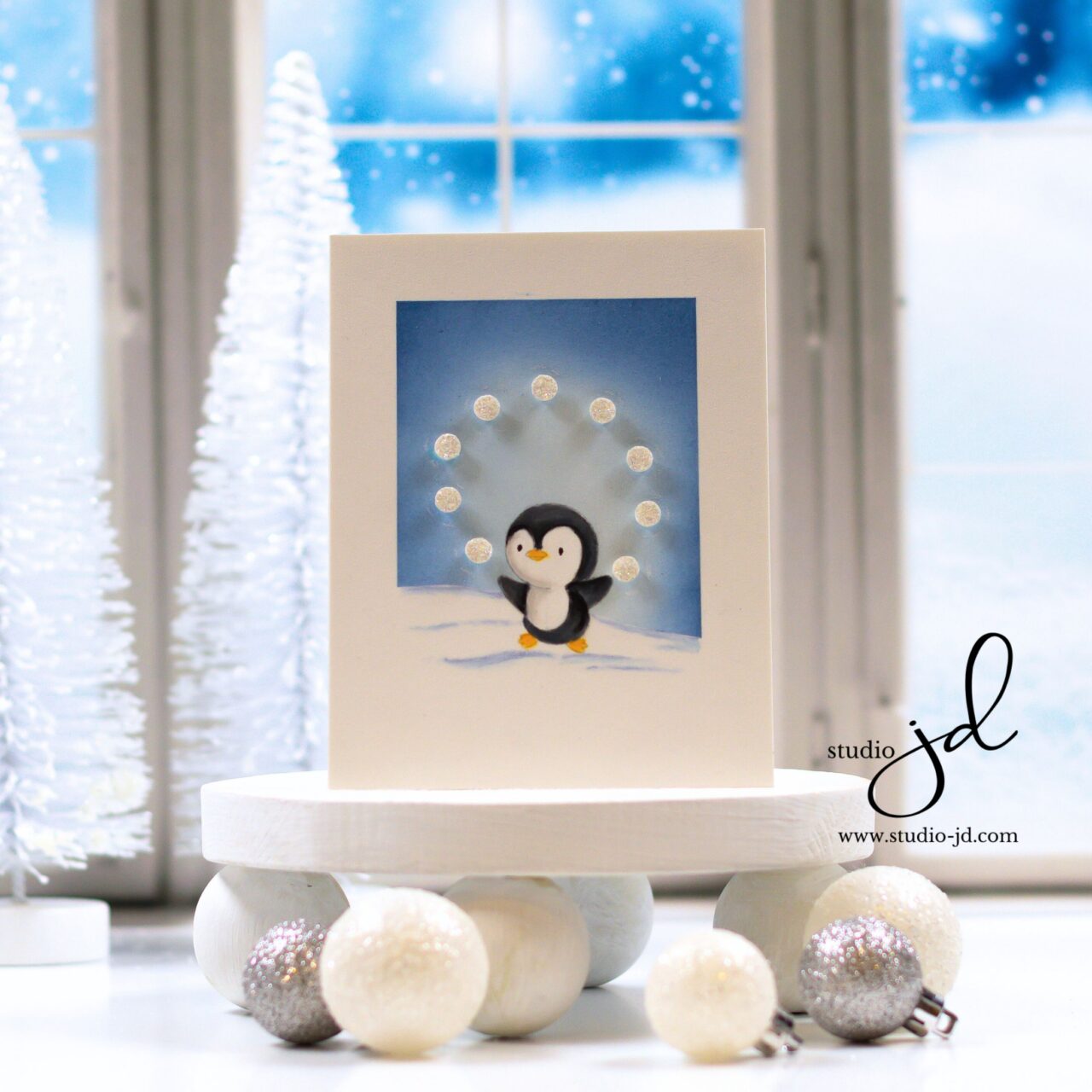 Juggling Penguin