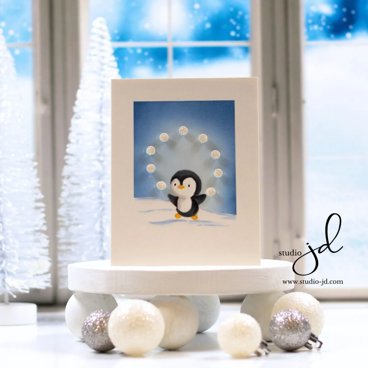Juggling Penguin